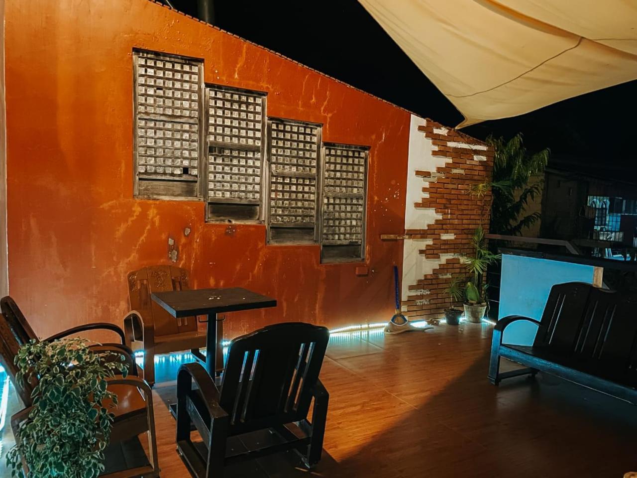 The Bistro House - Loft Unit - Vigan Apartment Exterior foto